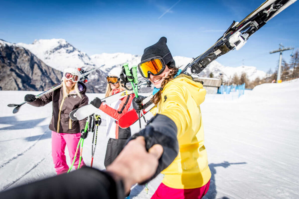 Why July Is the Best Month to Book Your Large Group Ski Trip — PeakRankings