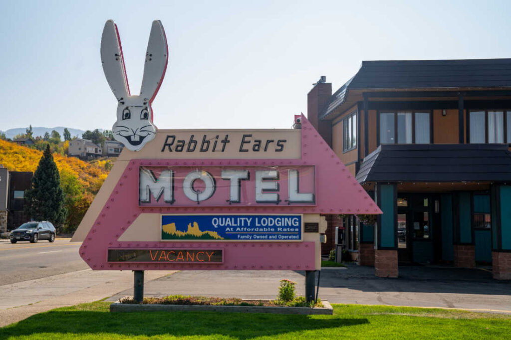 Rabbit Ears Motel