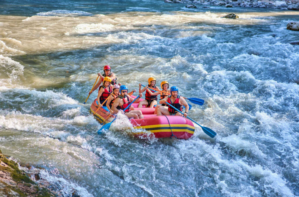 summer in breckenridge rafting